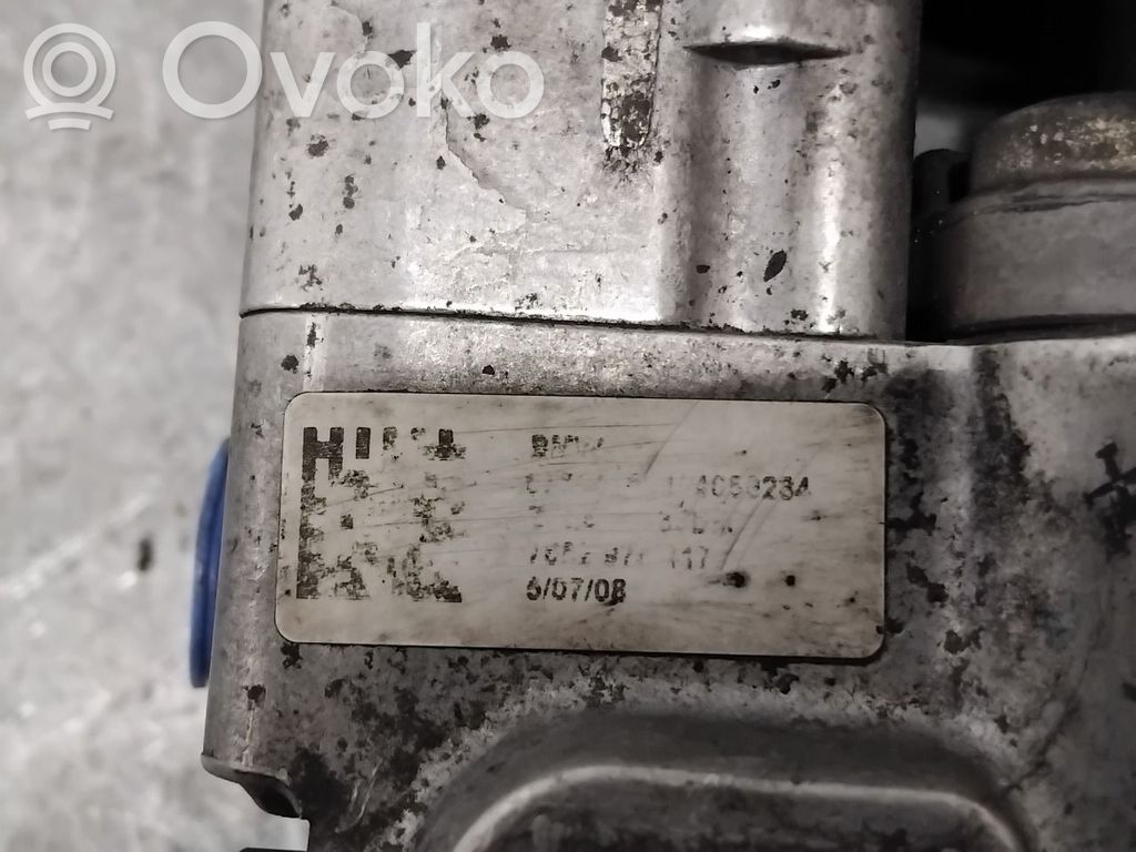 BMW 5 E60 E61 Power steering pump 