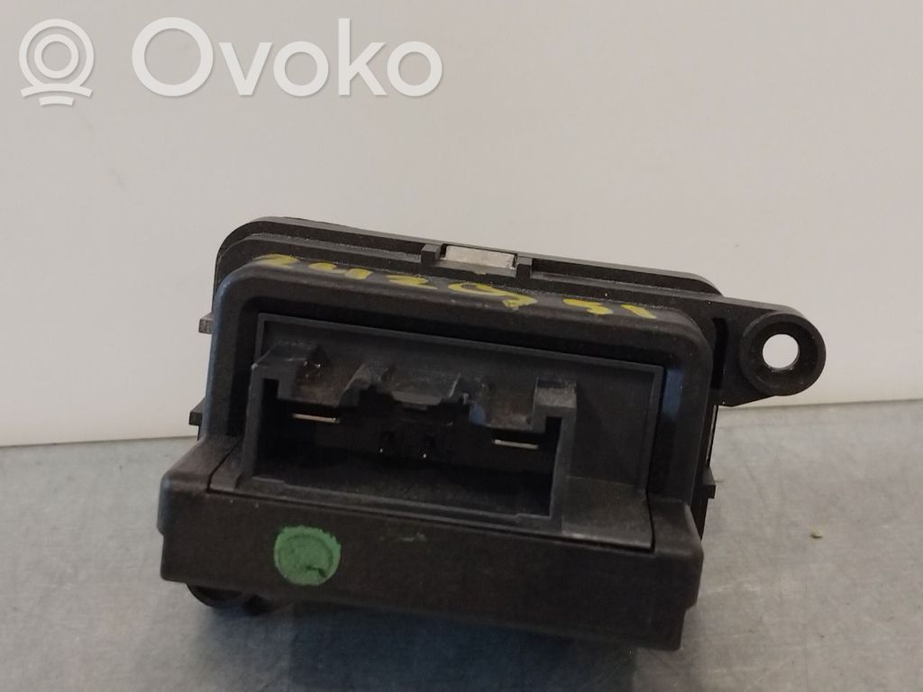 Ford Fiesta Rezystor / Opornik dmuchawy nawiewu