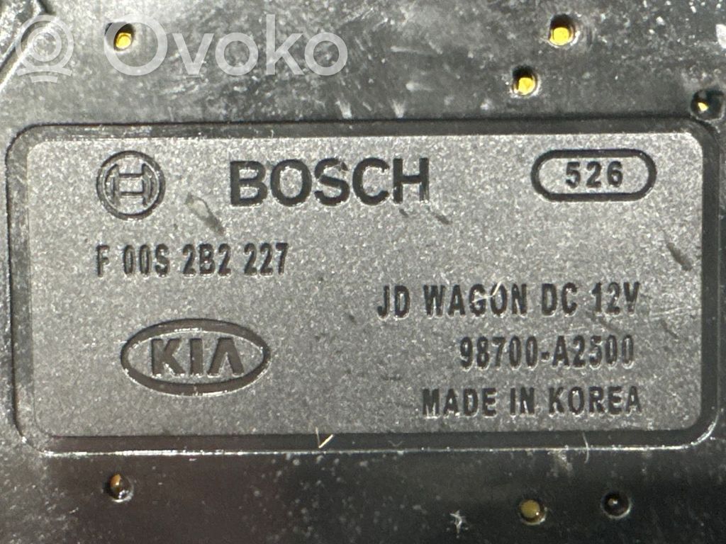 KIA Ceed Braccio della spazzola tergicristallo posteriore 