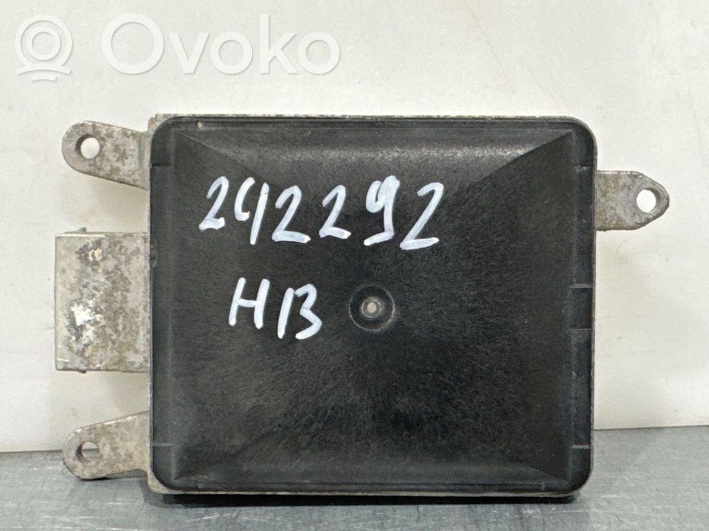 Volkswagen PASSAT B7 Distronic sensor radar 