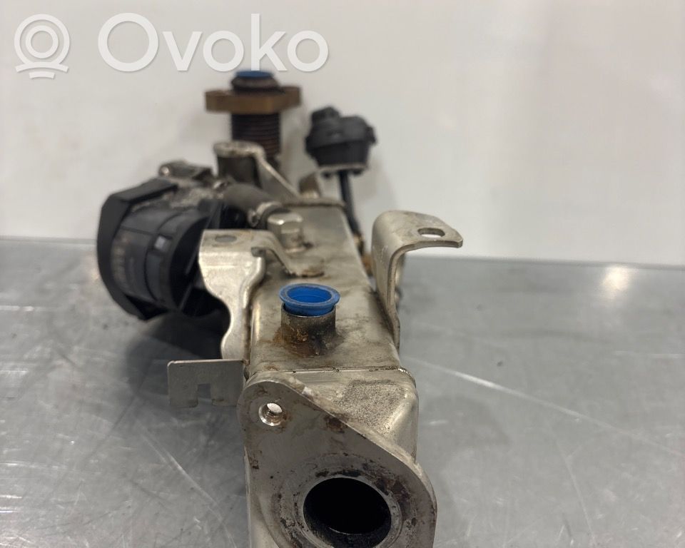 BMW 3 E90 E91 EGR vožtuvas 
