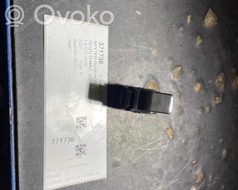 Isuzu D-Max Electric window control switch 