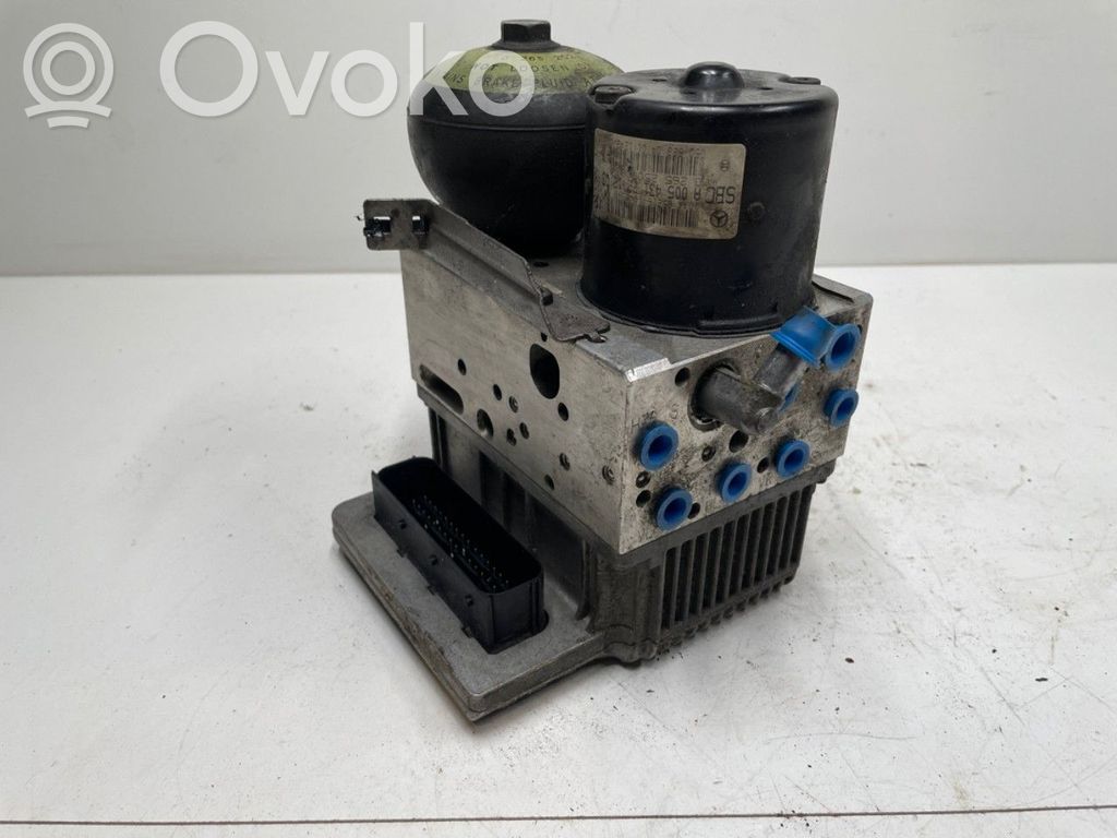 Mercedes-Benz E W211 ABS Pump 