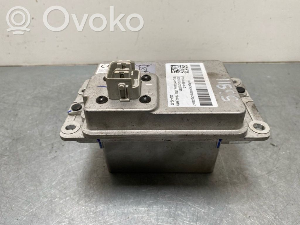 Tesla Model Y Juniper 12 V ligzda (priekšā) 
