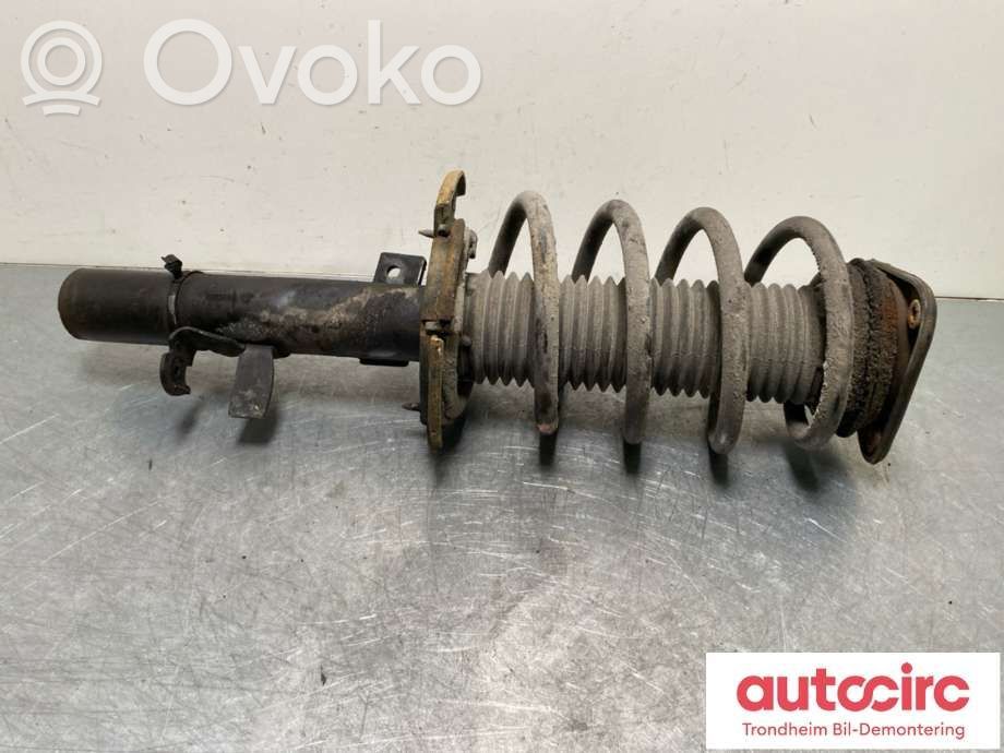 Ford Focus Front shock absorber with coil spring 