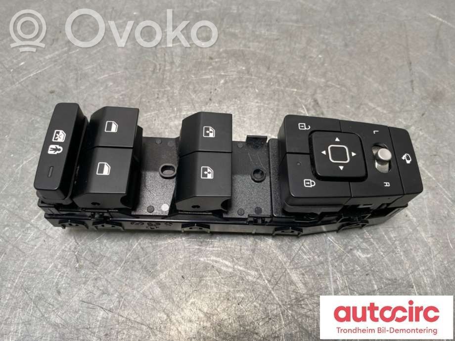 Electric window control switch   93571CV380,93571CV380,93571CV380