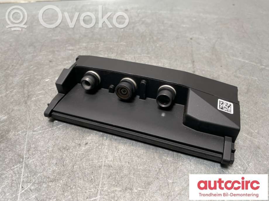 BMW X5 G05 Windshield/windscreen camera 