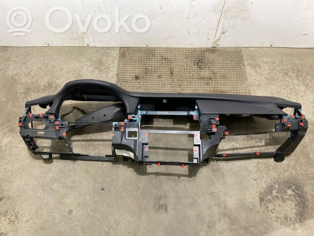 BMW 7 F01 F02 F03 F04 Deska rozdzielcza 