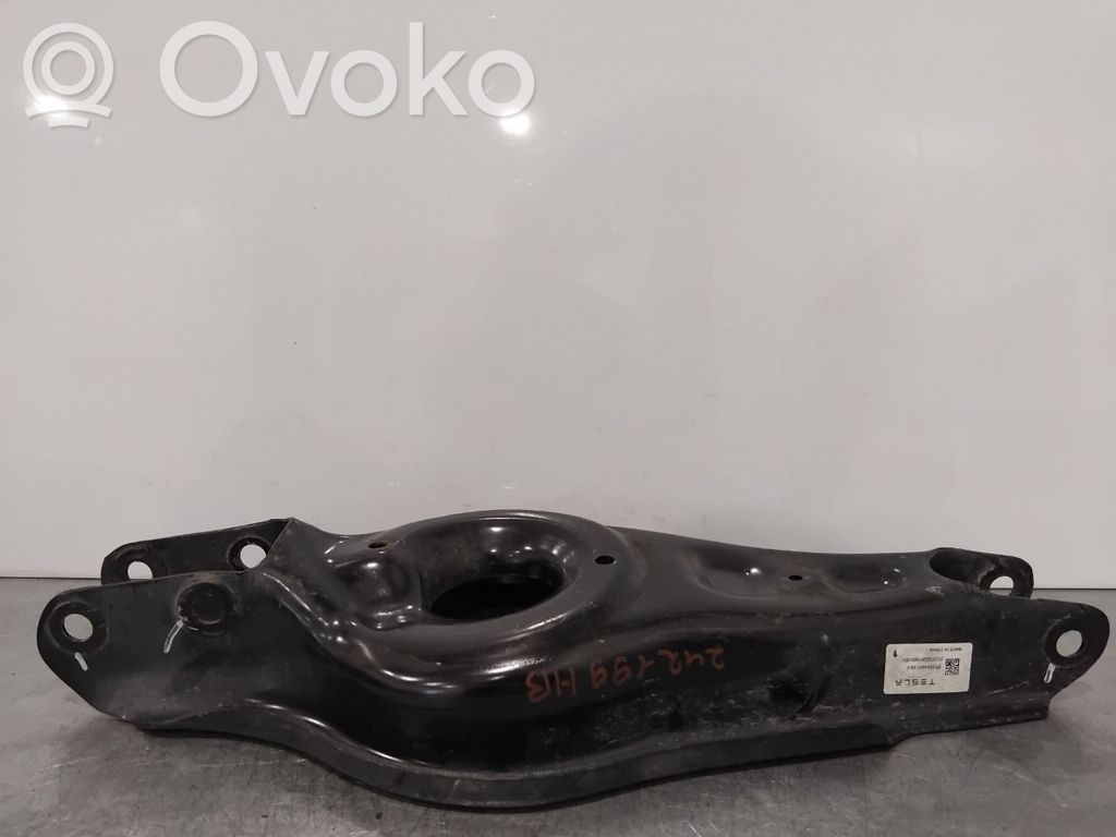 Brazo de suspensión trasero   104445100F,104445100F,104445100F,104445100F