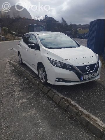 Nissan Leaf II (ZE1) Caja de cambios automática 
