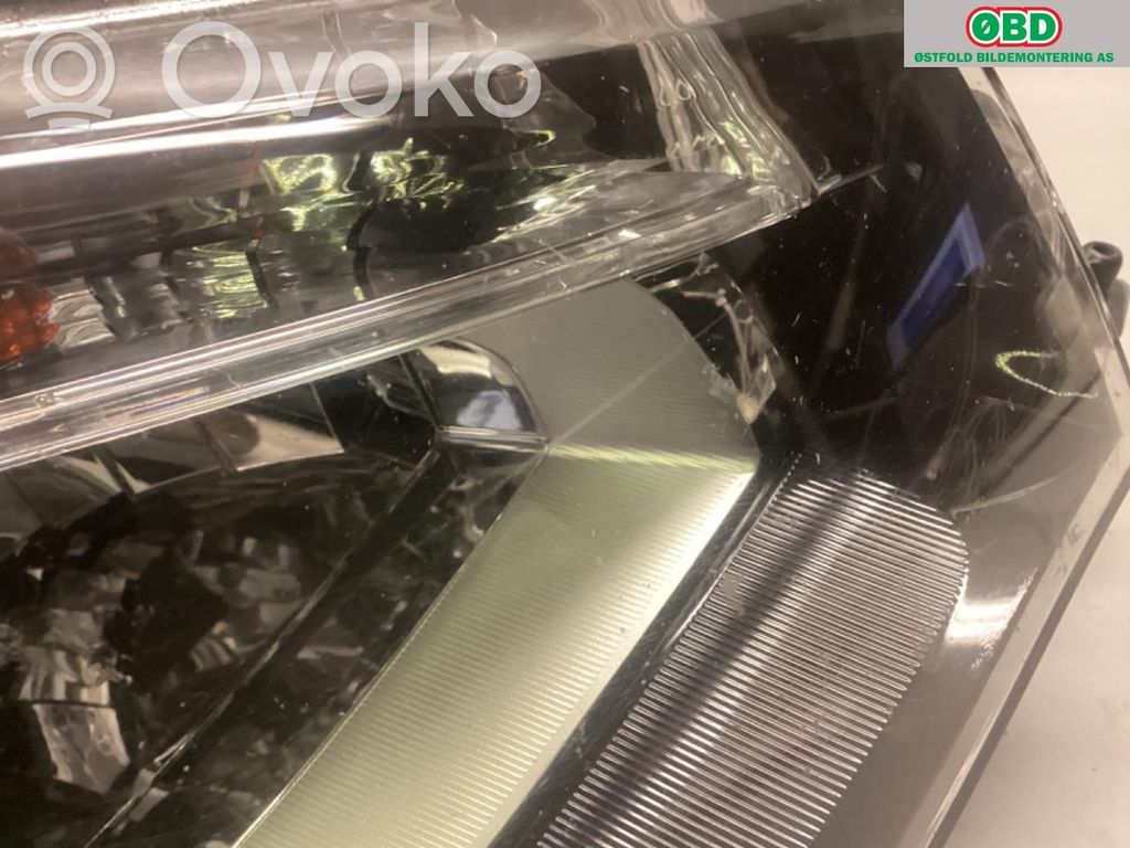 Mitsubishi Outlander Phare frontale 