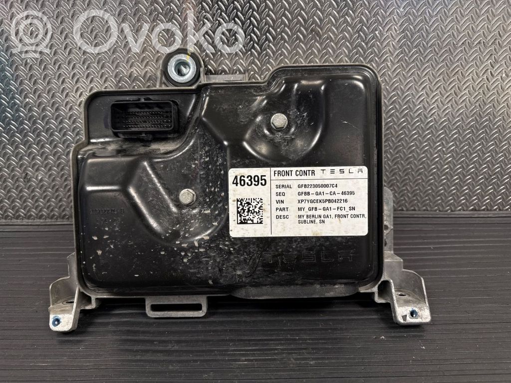 Tesla Model Y Other control units/modules 