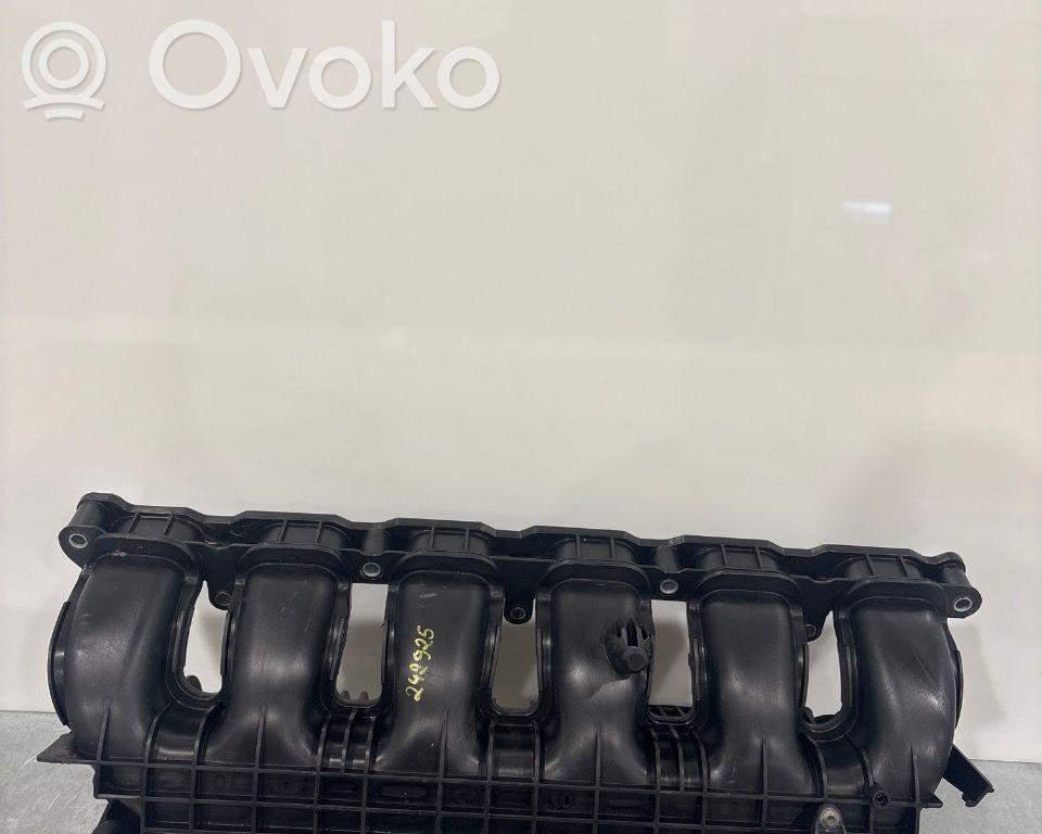 BMW 5 F10 F11 Kolektor ssący