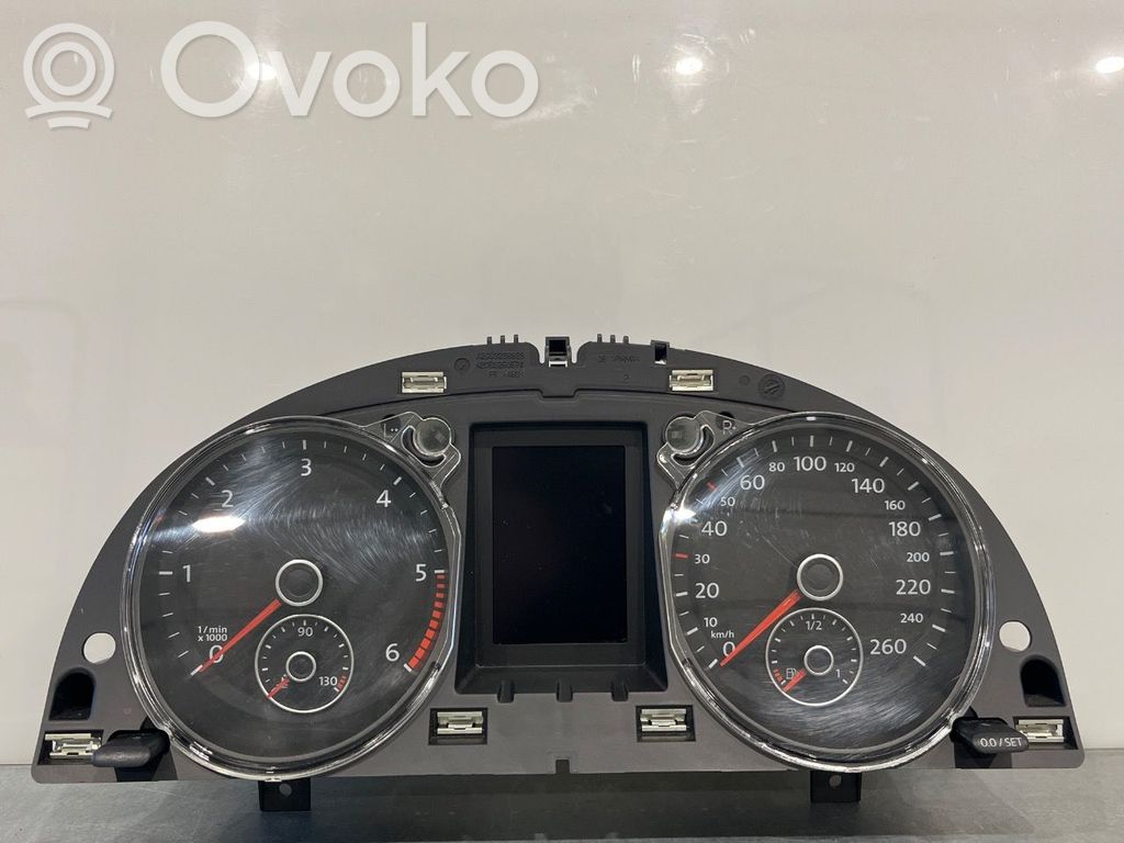 Volkswagen PASSAT B7 Tachimetro (quadro strumenti) 