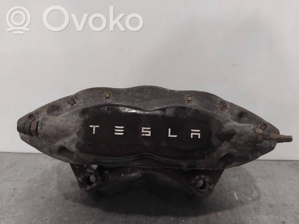 Tesla Model S Takajarrusatula 