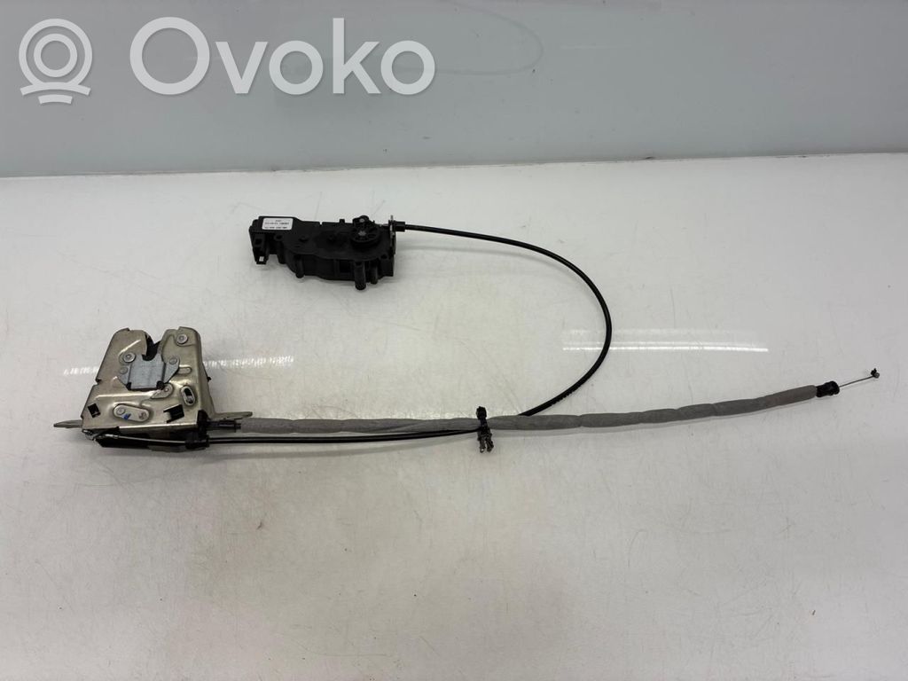 Tesla Model S Tailgate lock latch 