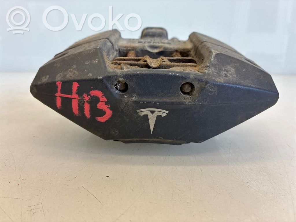 Tesla Model S Takajarrusatula 