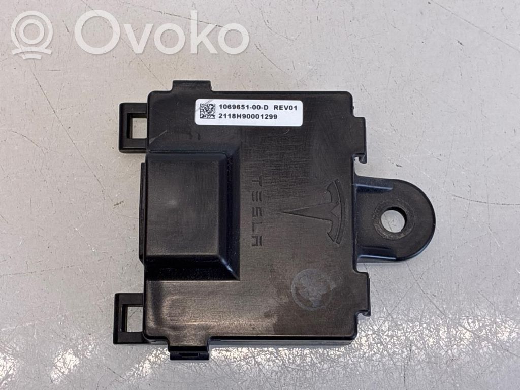 Unité de commande module de porte   100310100E,106965100D,100310100E,106965100D