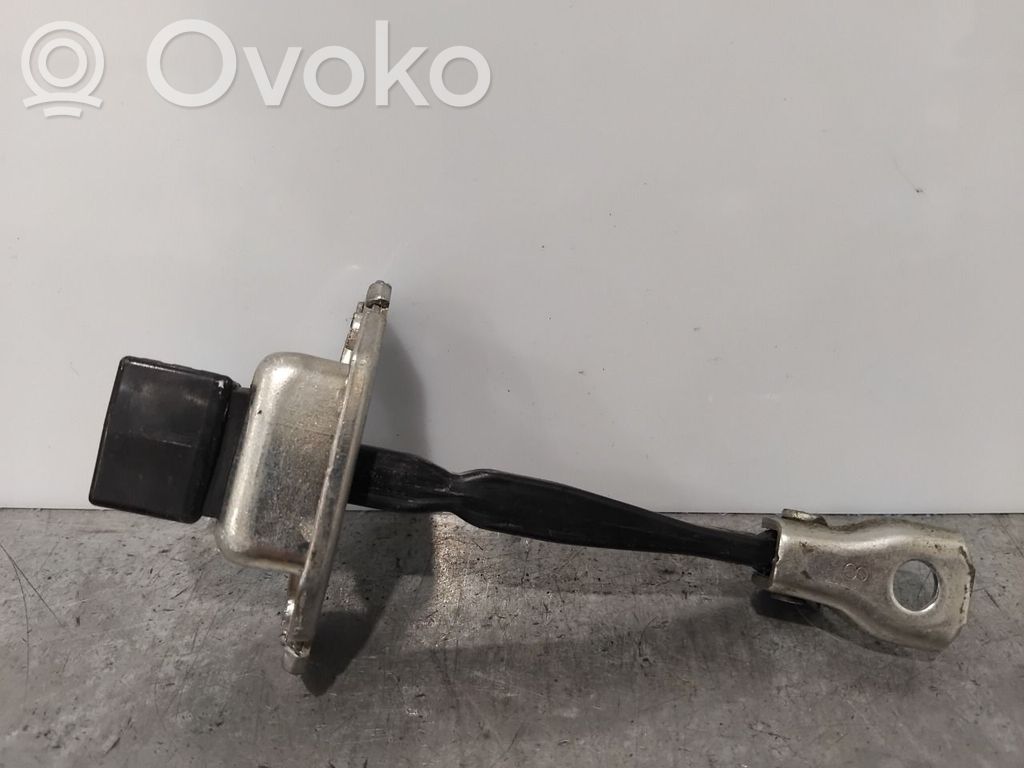 Mitsubishi Outlander Etuoven pidätin 