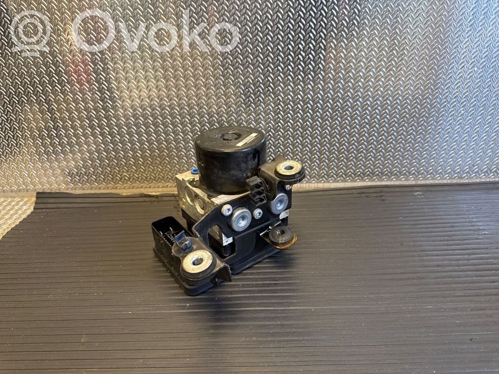 Land Rover Freelander 2 - LR2 ABS Pump 