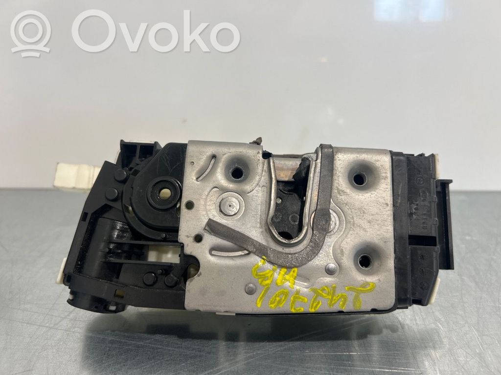 Mercedes-Benz Sprinter W906 Blocco chiusura del portellone