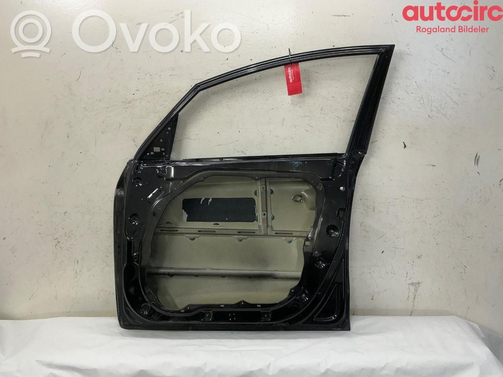 KIA Carens III Etuovi