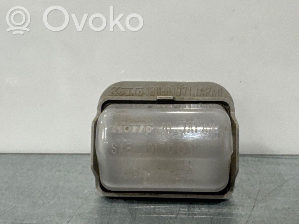 Éclairage de plaque d'immatriculation   GJ6A51270C,GJ6A51270C
