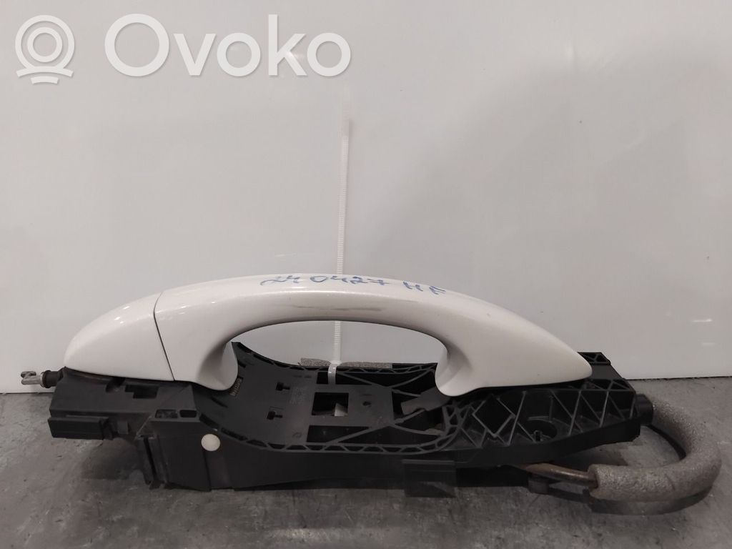 Volkswagen Golf VII Etuoven lukko 
