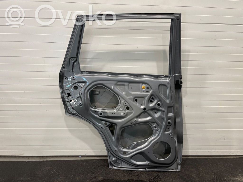 Suzuki Vitara (LY) Puerta trasera 