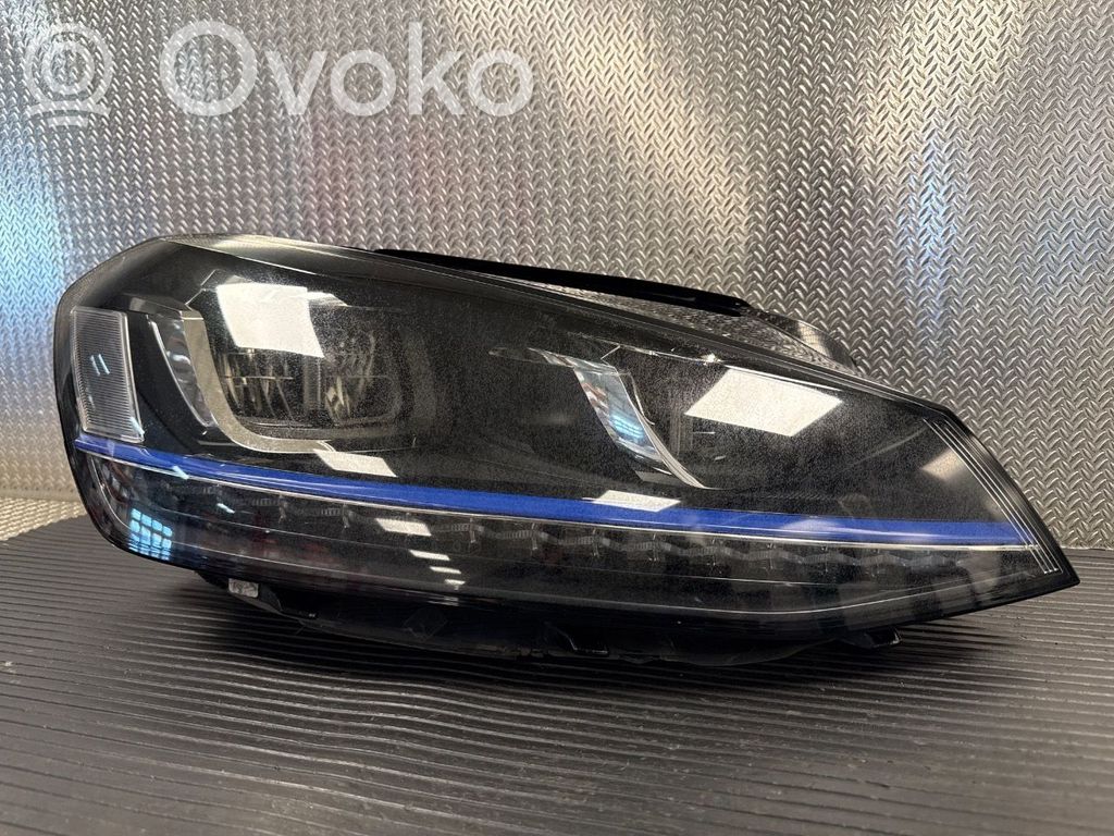 Volkswagen e-Golf Scheinwerfer 
