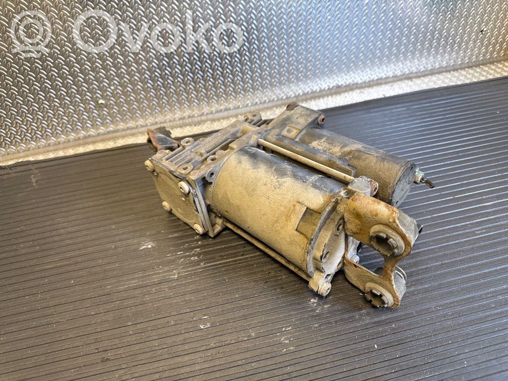 BMW 5 E60 E61 Gaisa kompresors 