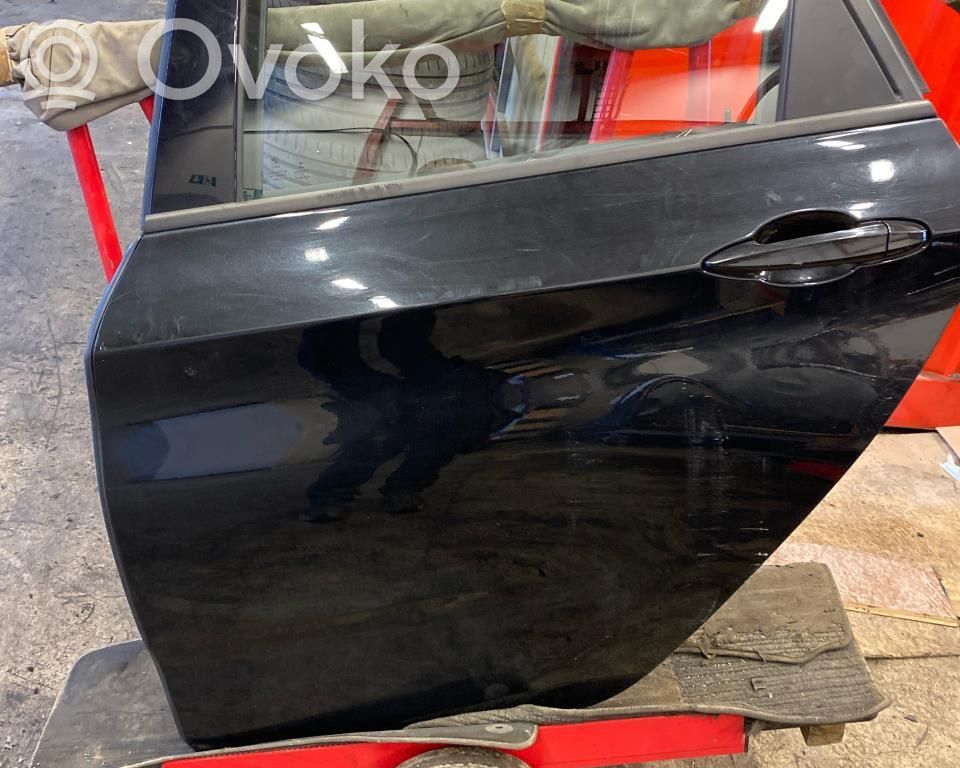 BMW 2 F45 Puerta trasera 