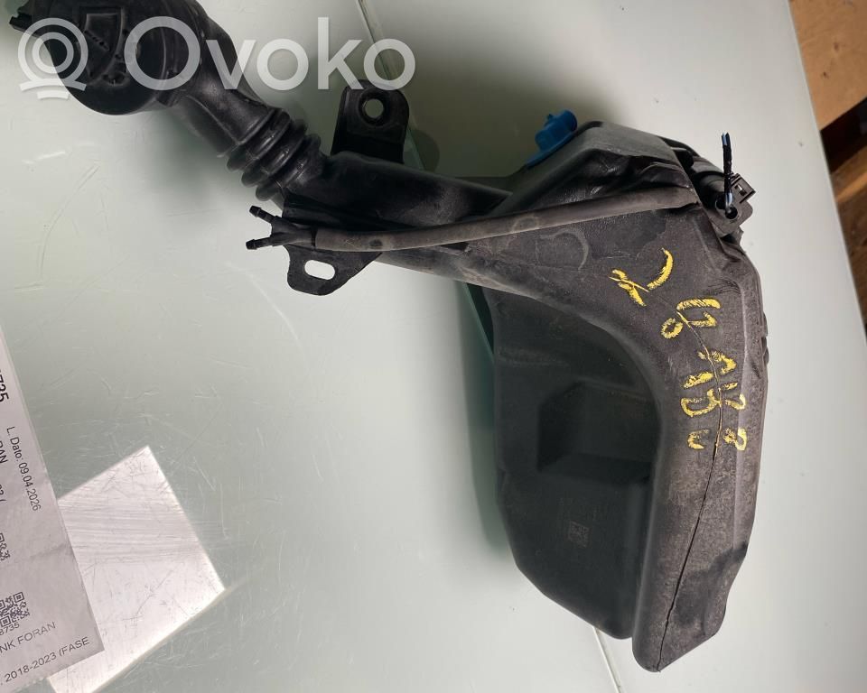 Tesla Model 3 Tuulilasinpesimen nestesäiliö 