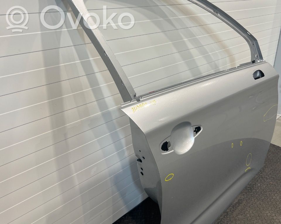 Citroen C4 II Priekinės durys 
