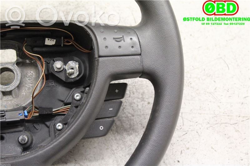 Opel Meriva A Ohjauspyörä 