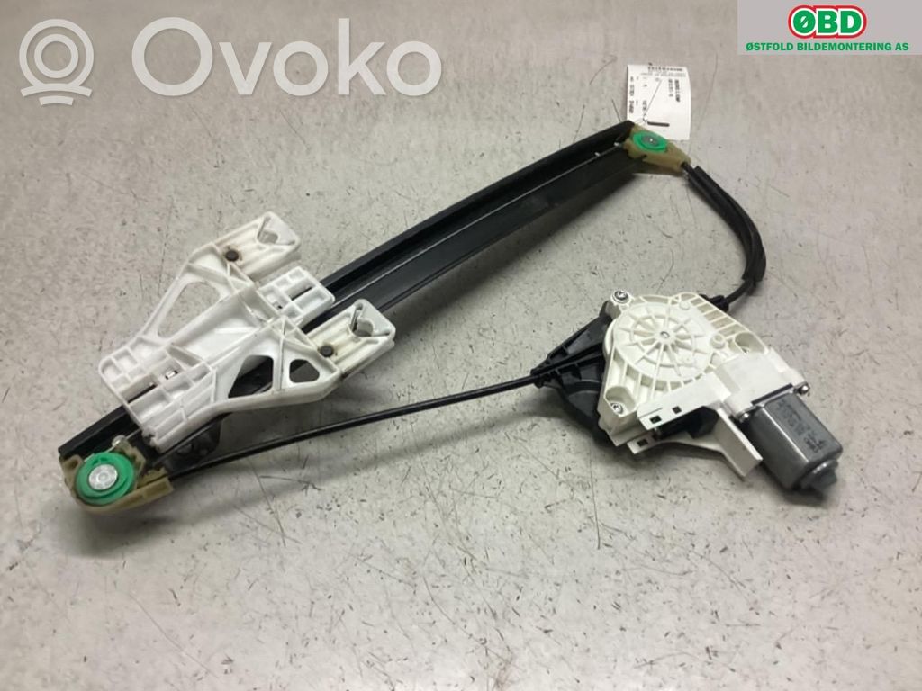 Audi Q3 8U Alzacristalli elettrico della portiera anteriore 