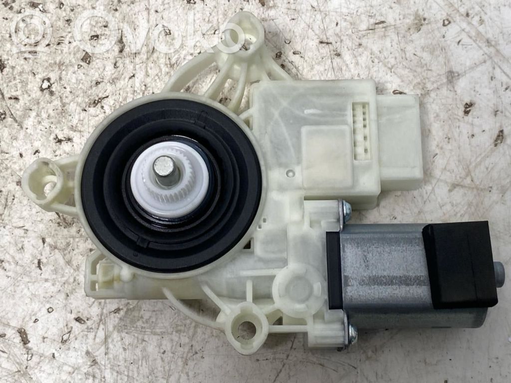 BMW M3 G80 Etuoven ikkunan nostomoottori