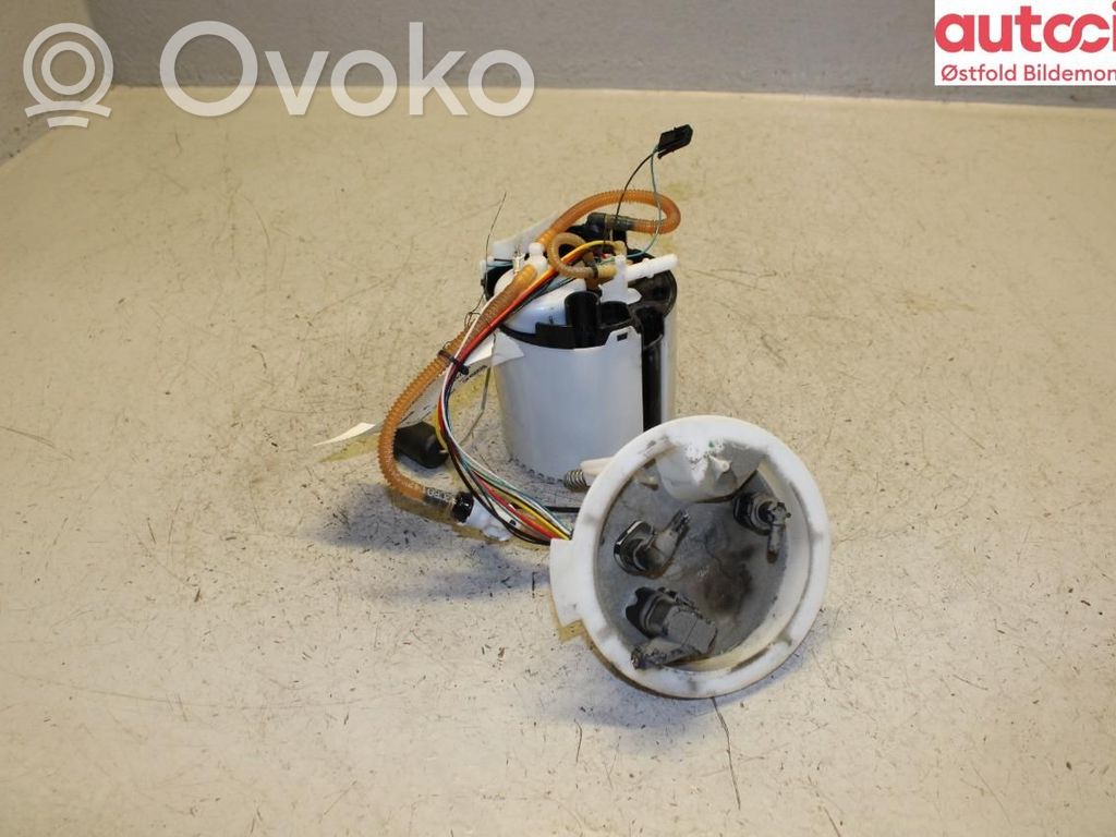 Volvo S90, V90 Pompă combustibil în rezervor 