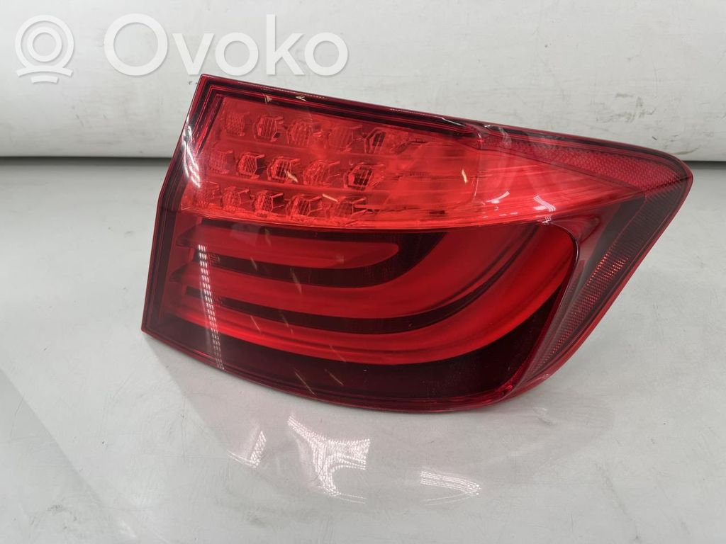 BMW 5 F10 F11 Lampă spate în caroserie