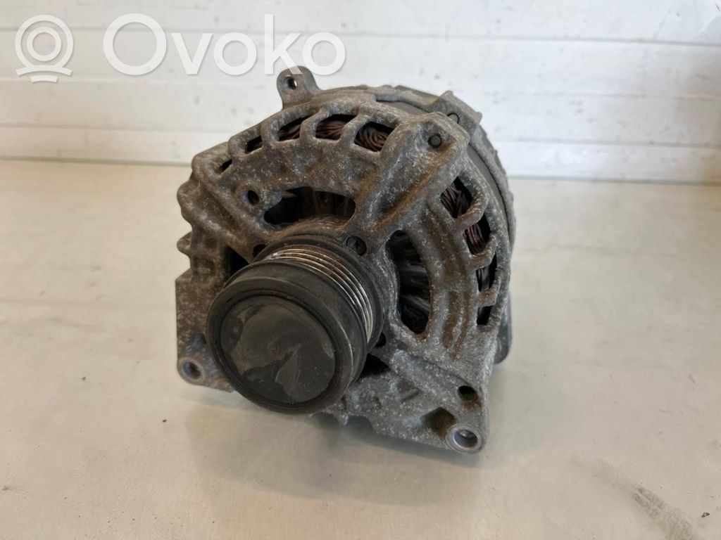 Mercedes-Benz CLA C117 X117 W117 Alternator 