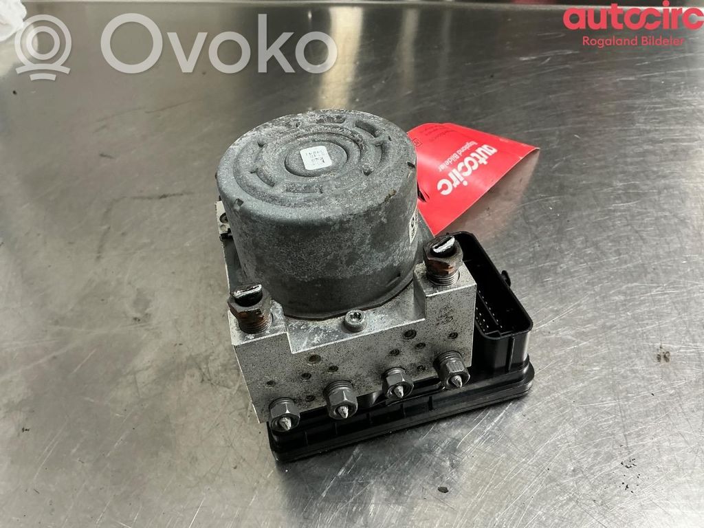 Opel Vivaro Bomba de ABS 
