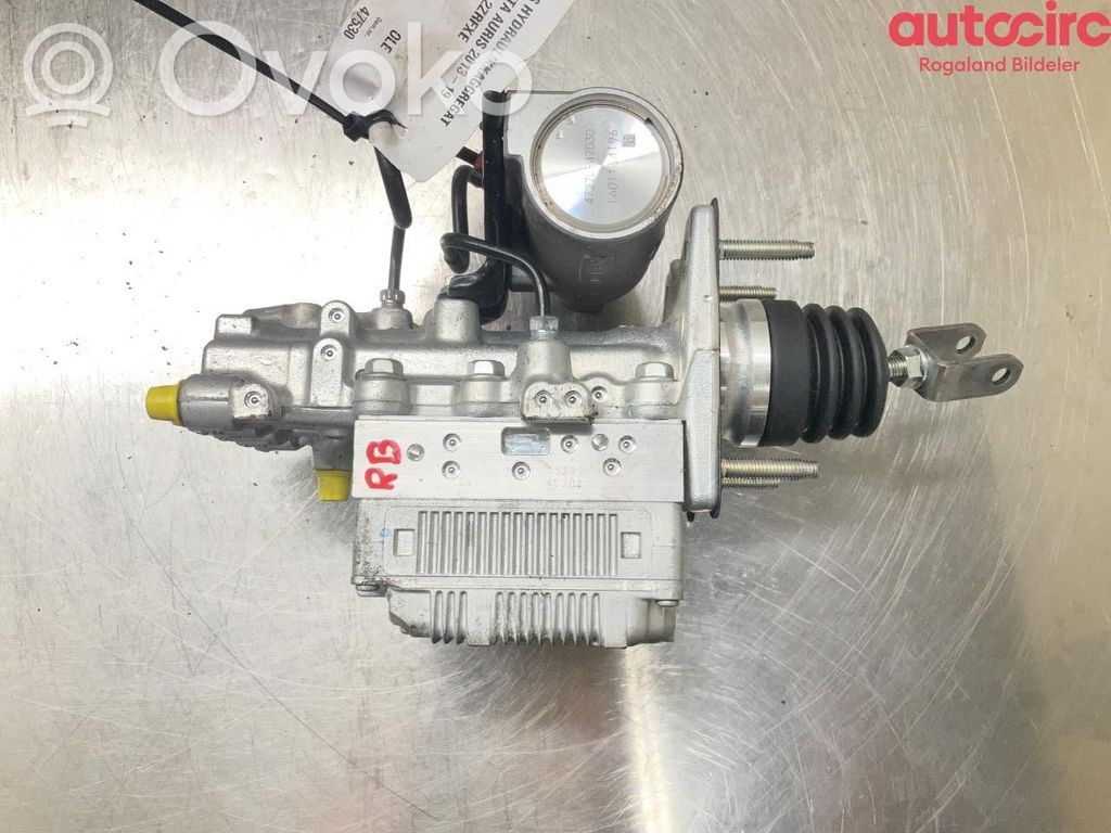 Toyota Auris E180 ABS Steuergerät 