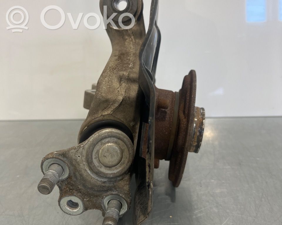 Toyota bZ4X Zwrotnica koła przedniego 