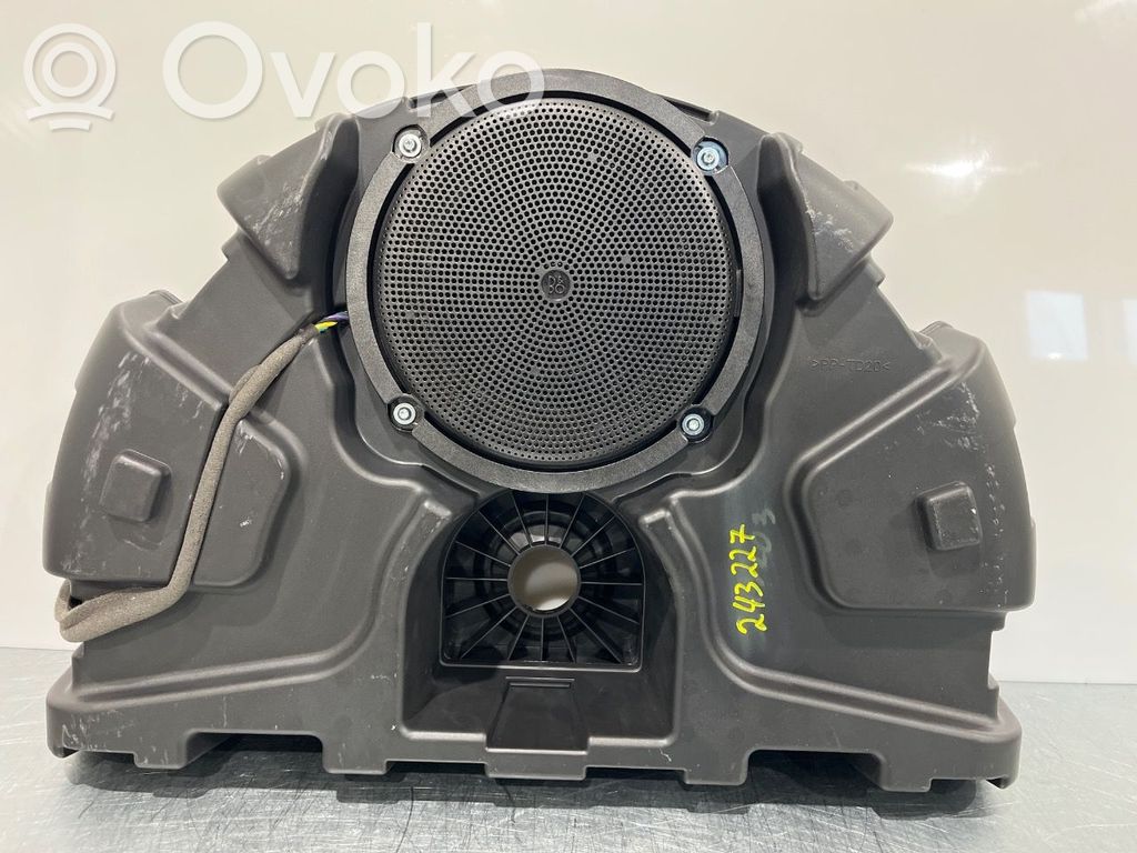Ford Fiesta Etuoven kaiutin 