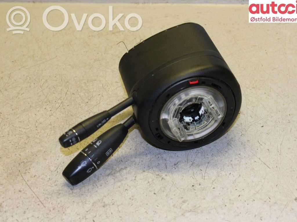 Mercedes-Benz C W204 Interruttore/pulsante di controllo multifunzione