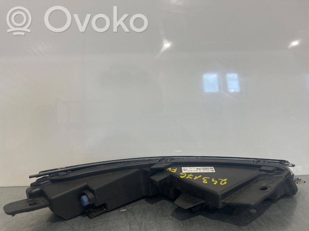 Citroen C4 Cactus Lampa przednia 