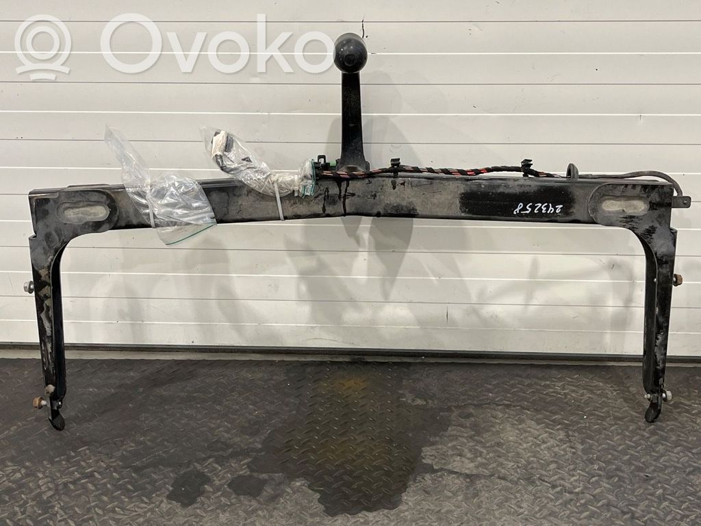 Skoda Yeti (5L) Hak holowniczy 