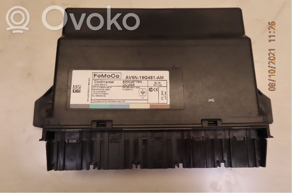 Ford Kuga II Door central lock control unit/module 