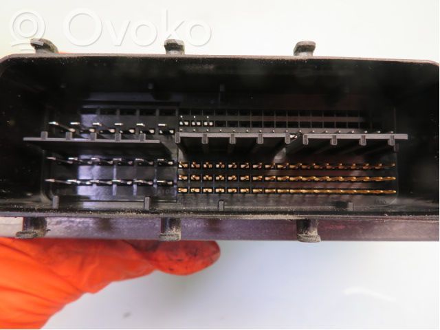 Toyota RAV 4 (XA30) Unité de commande, module ECU de moteur