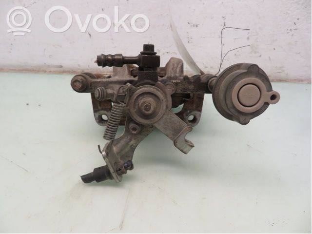 Opel Astra J Pinza del freno posteriore 